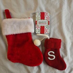 Merry Christmas bundle 🎄☃️ 2 mini christmas stockings and holiday gift card tin